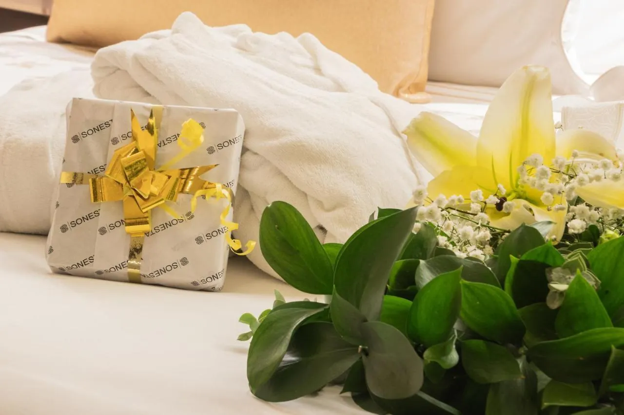 Sonesta Hotel Cali 4*,